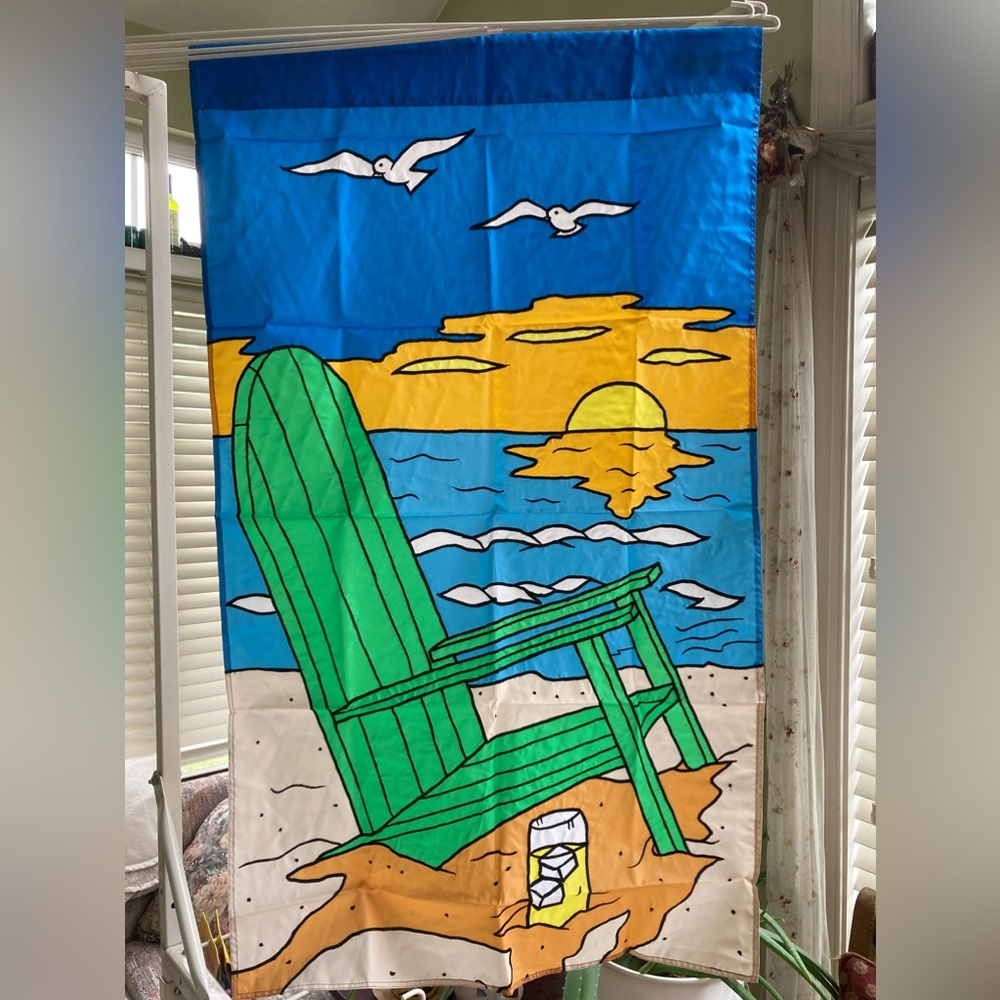 ‘Summer Dreams’ Appliqued Flag (28” x 48”)